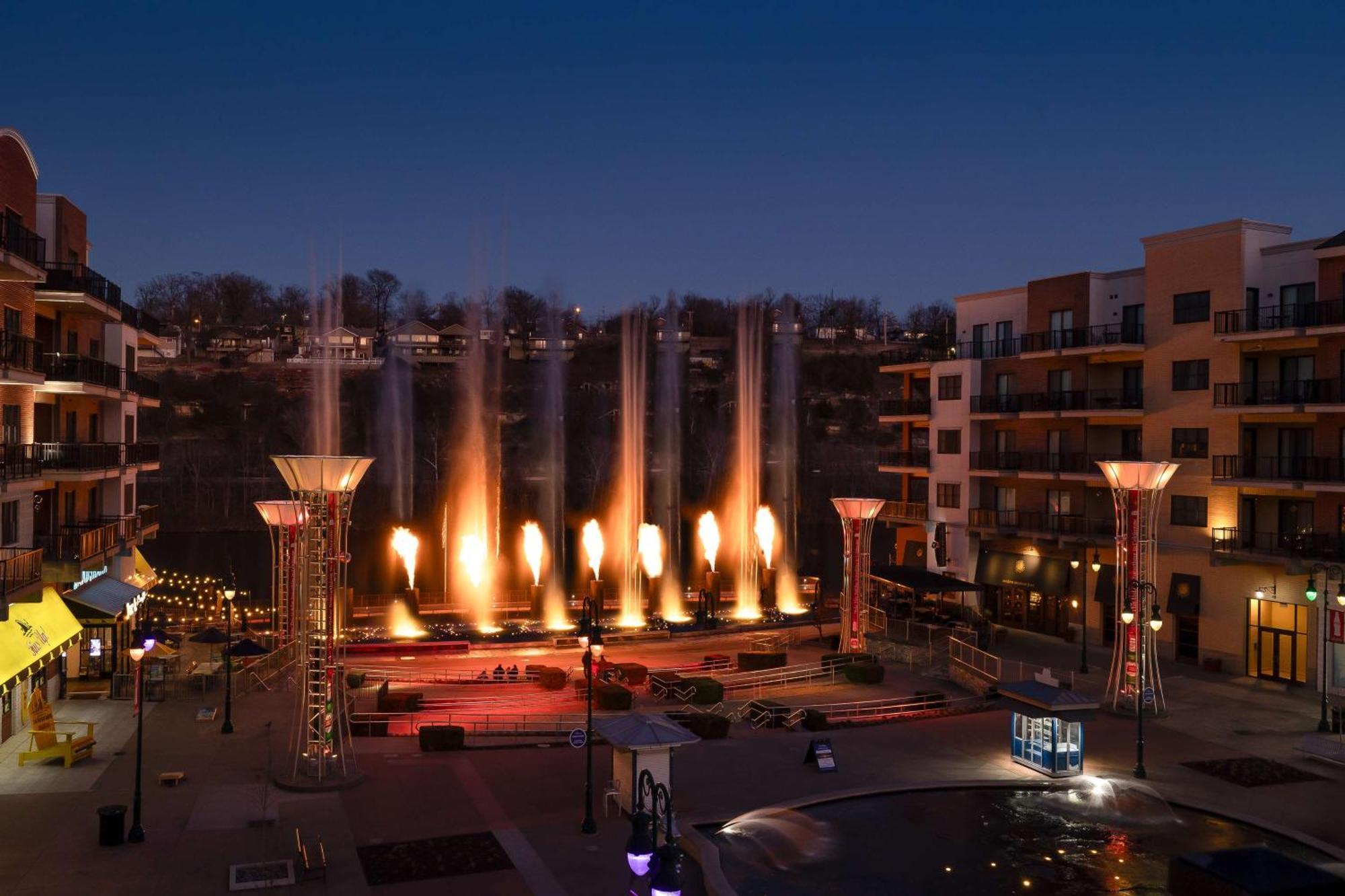 Hotel Hilton Promenade Branson Landing Exteriér fotografie